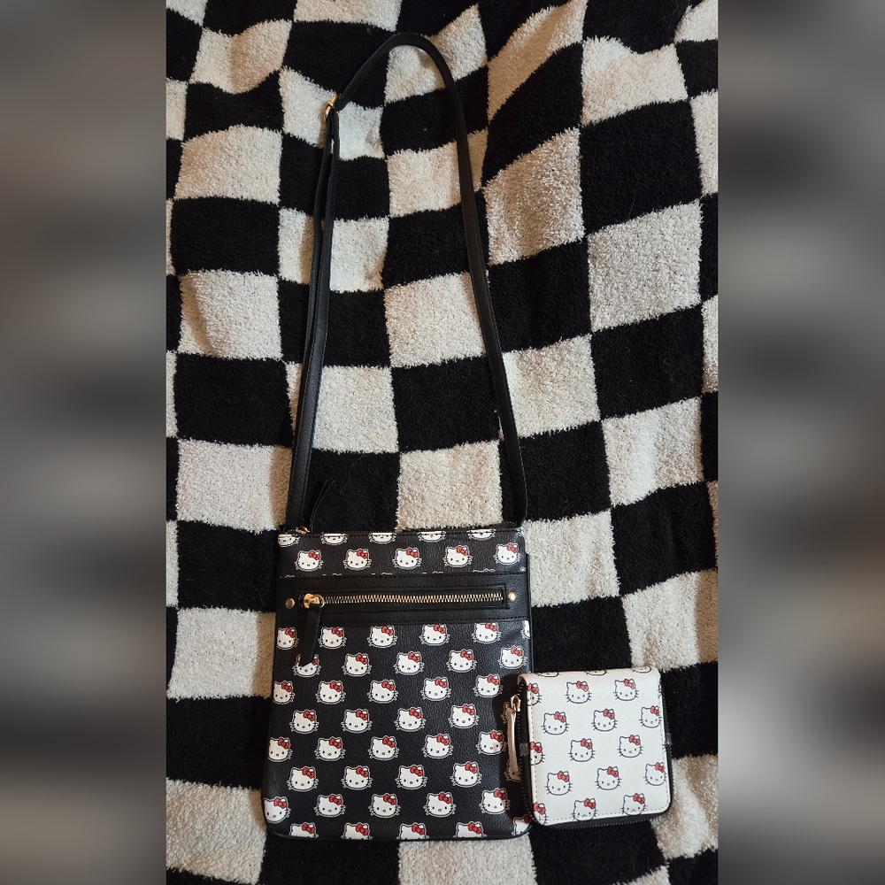 NWOT HELLO KITTY crossbody purse and wallet set